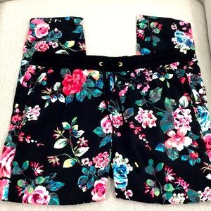NWOT EXPRESS Drawstring Floral Pants Ankle Length Fits Like Medium Black Multi